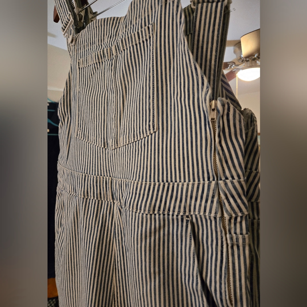 Frame striped overalls, Size Medium